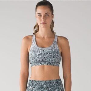 Lululemon energy bra (nulux)